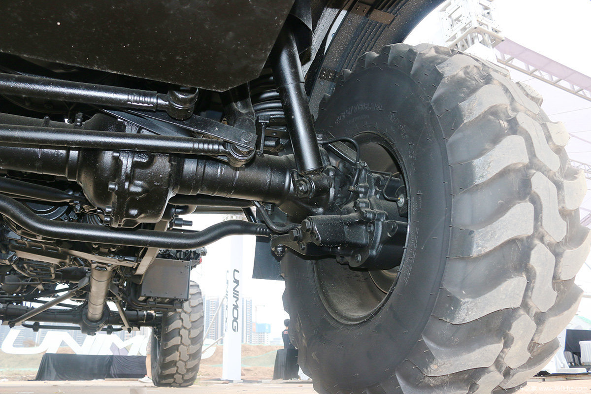 越野之王的秘密乌尼莫克底盘解析图片列表