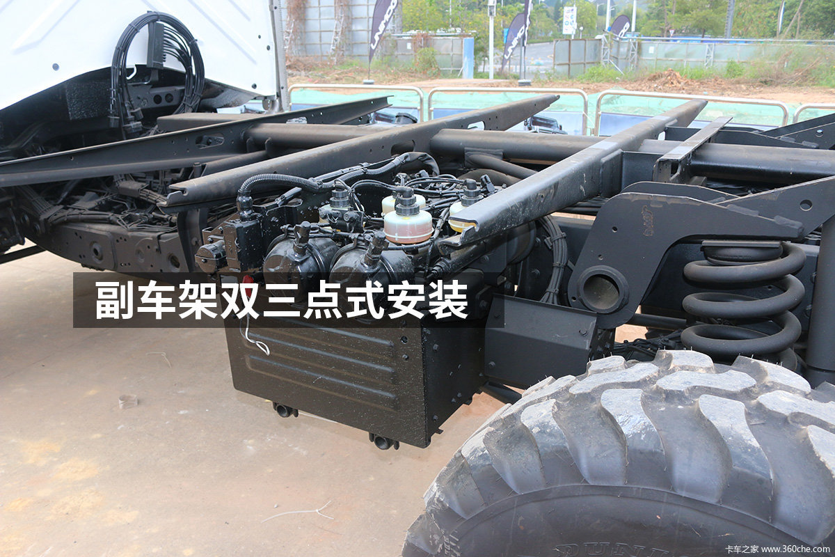 越野之王的秘密乌尼莫克底盘解析图片列表