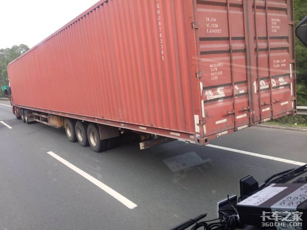 变态集卡霸占市场,守法车辆如何生存?