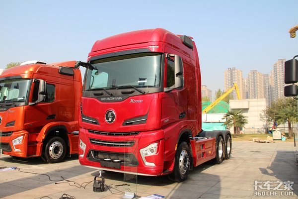 15L660马力X6000亮相 定位于高端市场 陕汽全新6000平台有啥不一样?