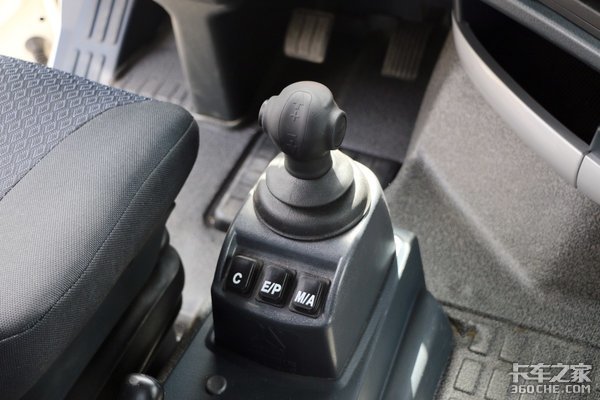 有了它再也不用担心发生事故?智能卡车战鼓已响 你会为谁打call