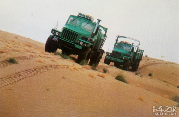 东风4x4越野卡车图片