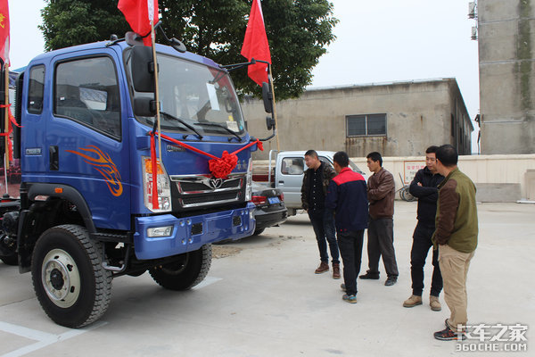 豪曼先锋锐不可当 襄阳新品推介会落幕