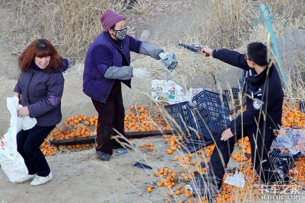 下一次卡车事故货物被哄抢，正义还会不会缺席？