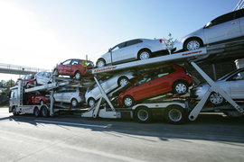 同样是限长限高，为什么欧洲轿运车能装这么多？