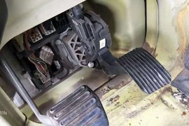 卡友分享油门踏板改装 改完后表示：比以前舒服多了