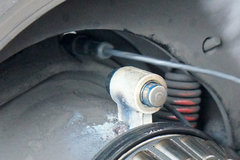 ABSϵͳ���ٴ����������⣬����ν��