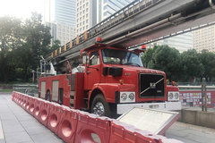 ��������֪����ͷ�� �ڹ������۳�Ӣ��