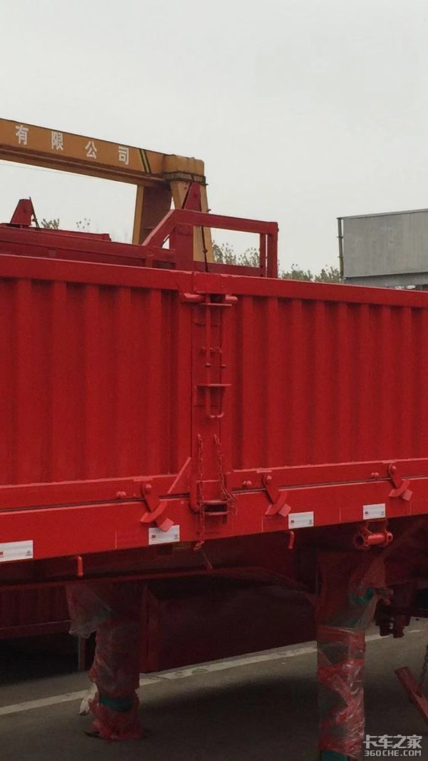 标车侧翻会成为自卸车中下一个新宠吗?