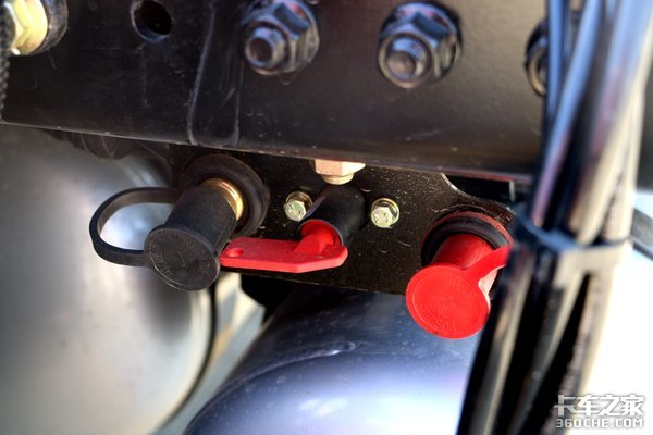 ���J6����ǣ����&nbsp;1100�����䡢560����