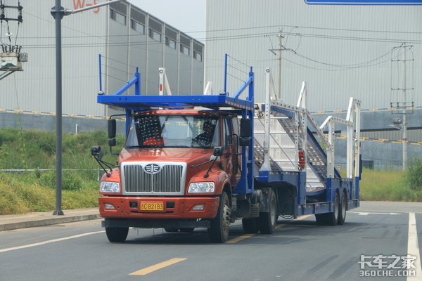 轿运车运价被谁搞坏了? 这帮人真的“聪明”吗?纯属瞎搞