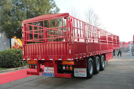 自重仅6.1吨!中集华骏这款13米仓栏车堪称标载运输利器