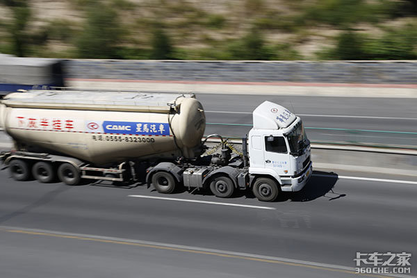 �˼۵͡��ͼ۸ߡ�����ɢ���ĳ�·������