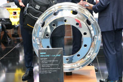 ���Ͻ���Ȧ�������У����Զﴫ���˺���