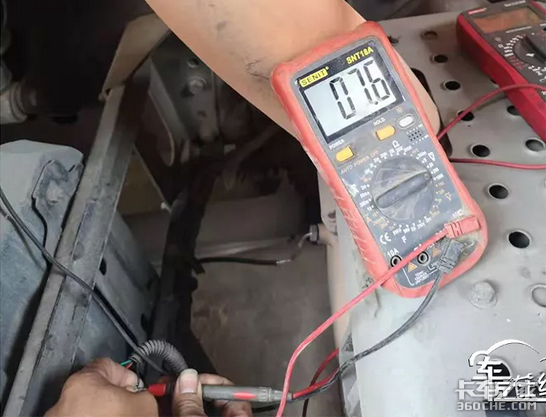 解放JH6换完尿素喷嘴还亮故障灯该咋办