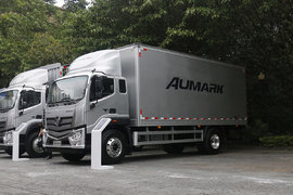 欧六动力+AT自动挡,盘刹+AEBS…这台欧马可S5绝不是普通的7米7