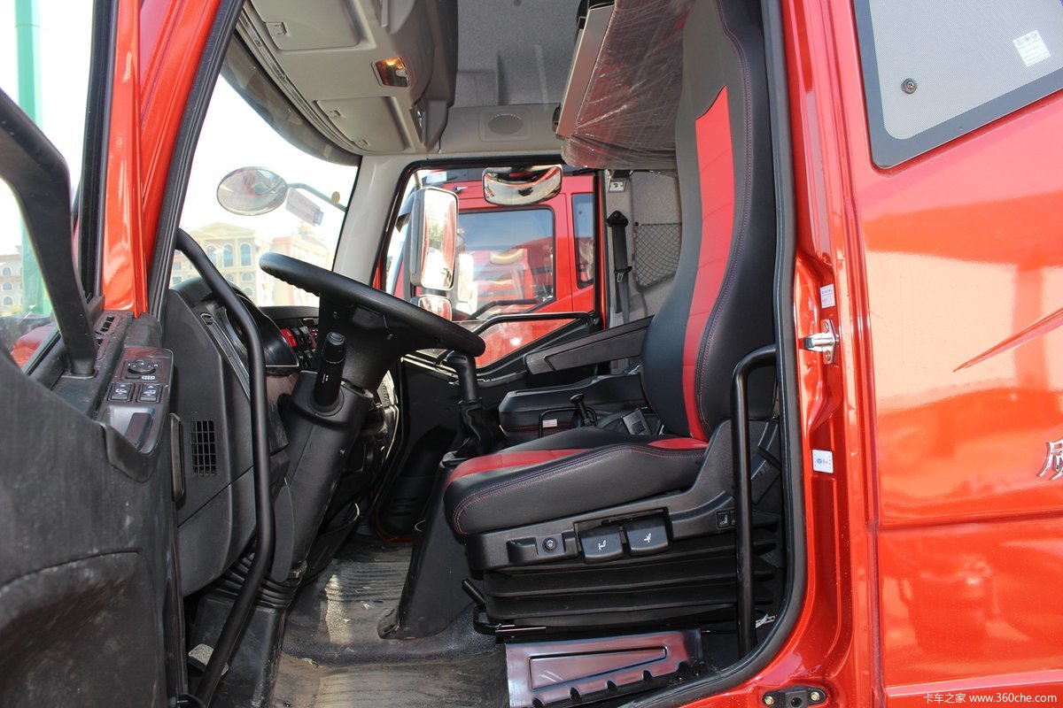 6米8的春天2019款解放j6l高顶双卧详解图片列表