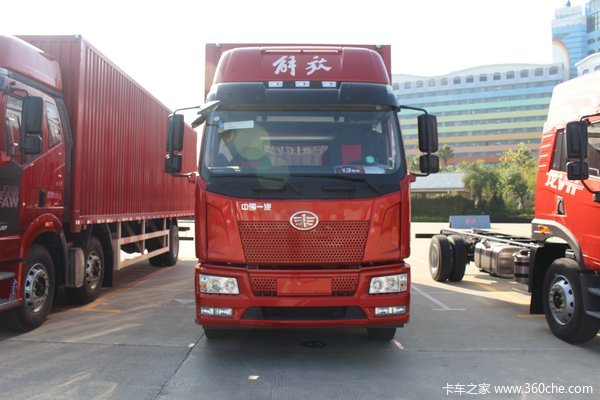 6米8卡友们的春天！2019款解放J6L 240马力高顶双卧车型详解