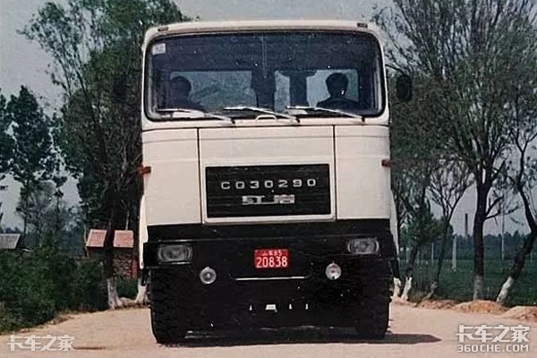 从军用卡车到民用重汽 带你回顾上汽红岩造车历史