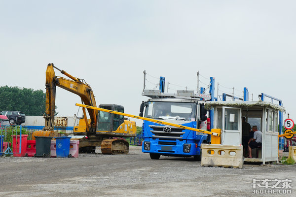 赶走大怪二怪、中置轴轿运车过得怎么样