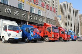 坚守专注 泰安汽贸成立10周年暨新老客户答谢会活动