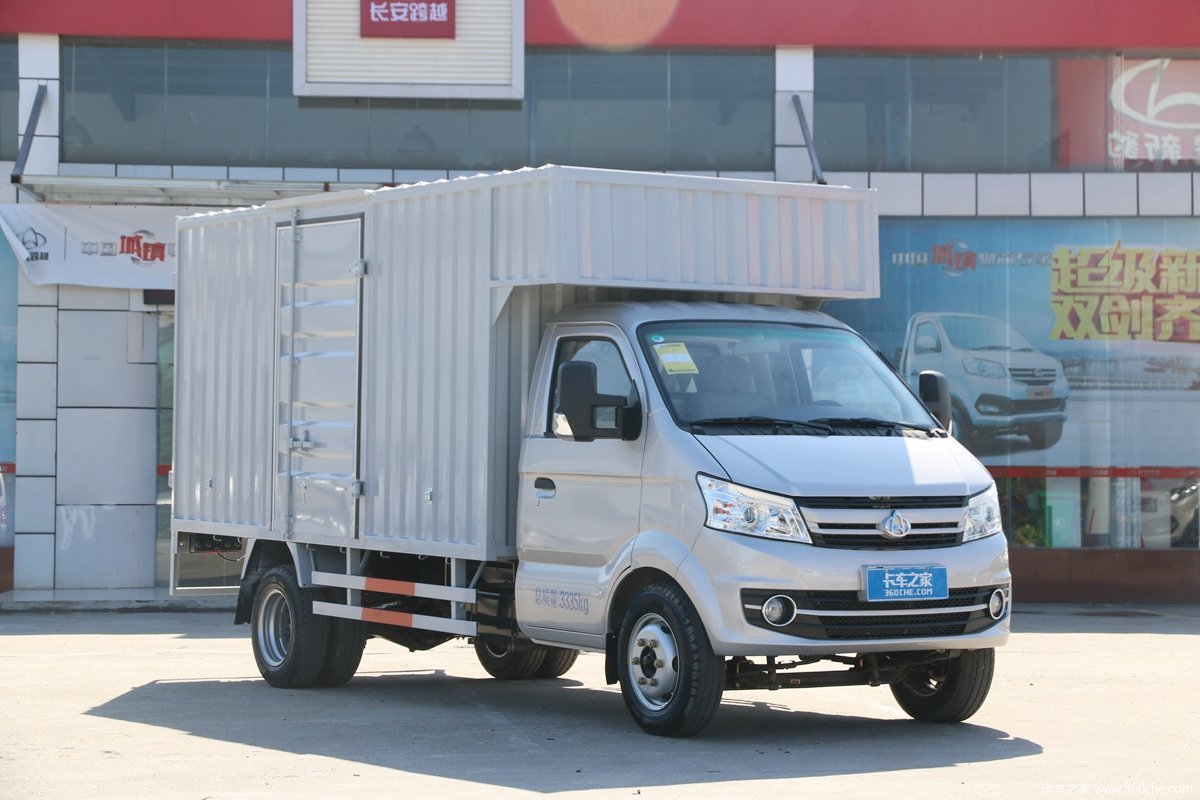 35吨大后桥长安跨越王新车更强调承载图片列表