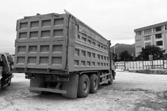 ����·�ںη���ǳ̸�й�ʽ�γ�