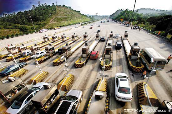 人大代表:广州到北京运费比到美国还贵_卡车之