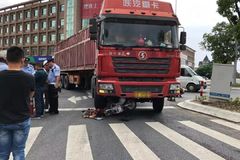 ���ۻ���ä���¹� Ϊ����˵�乫����