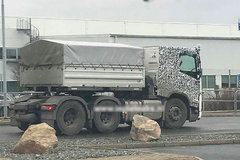 �ֶ���FM�³������ع� ��С��FH��ʻ��