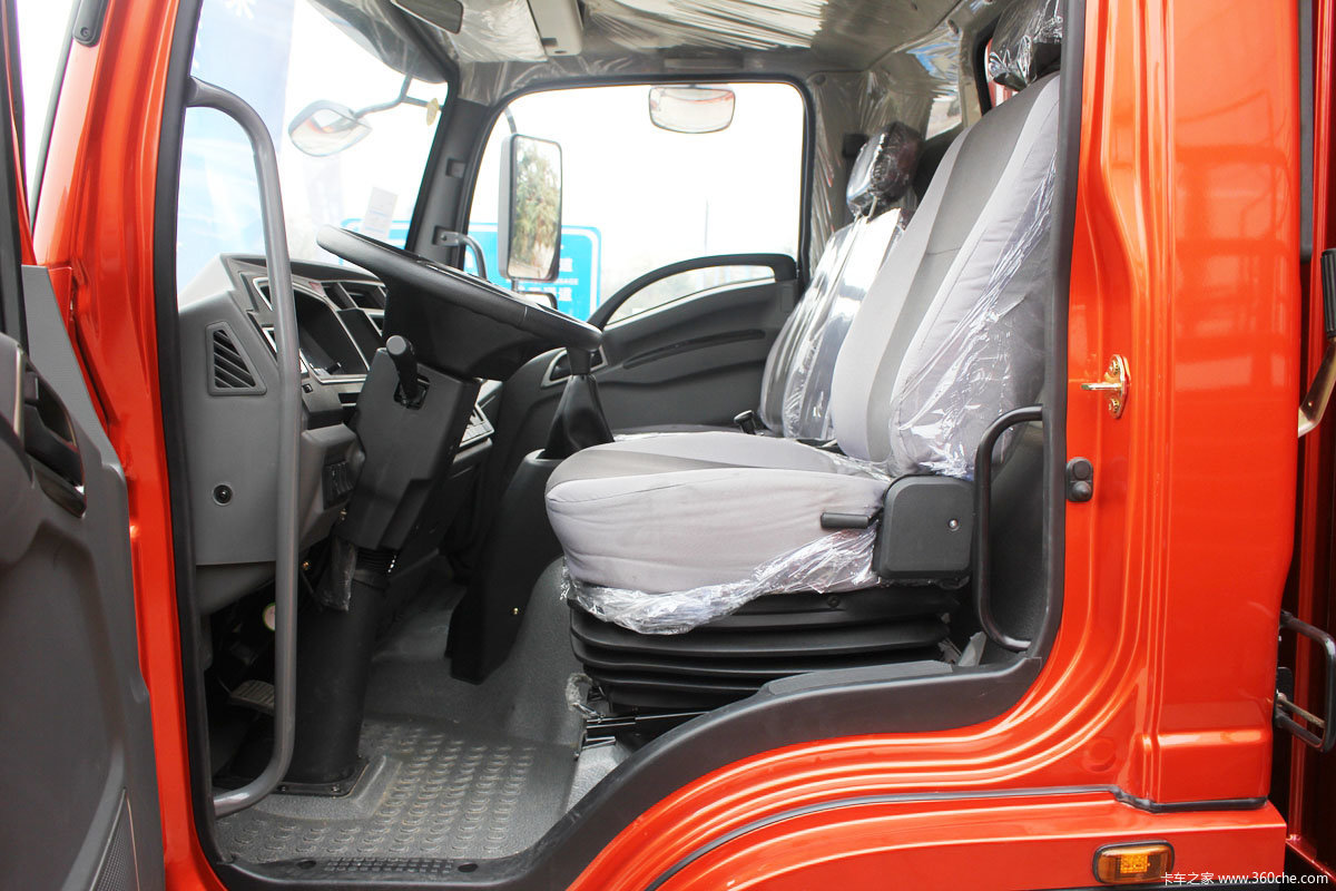 轻卡胜中卡奥驰v6170马力国六版来袭图片列表