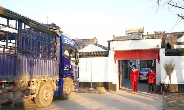 ���ӿ������ܳ�;&nbsp;һ·����һ·�չ�