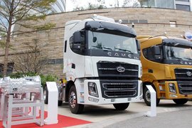 搭载潍柴550马力发动机 华菱H9推国六版本,新款老款同步升级