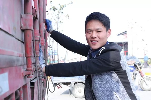 �����̰�ƫ��&nbsp;��ʱ������˾����fashion