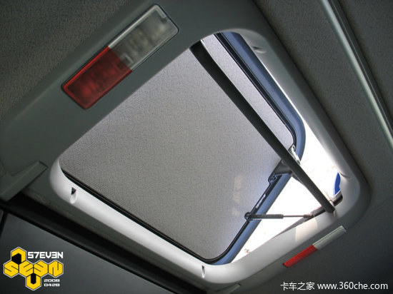 չ��2011�Ϻ���չ&nbsp;����MAN&nbsp;TGA�ؿ����