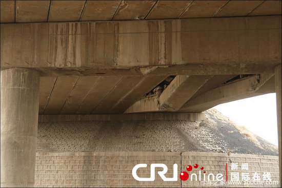 ֣�ݣ��義����·�����ű����ػ���ѹ��