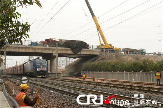 ֣�ݣ��義����·�����ű����ػ���ѹ��