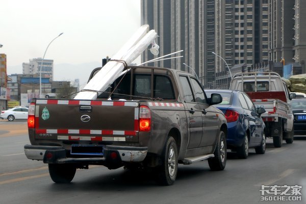 鸟枪换炮 三蹦子秒变小汽车 汽车下乡政策再次来临 你准备好了吗?