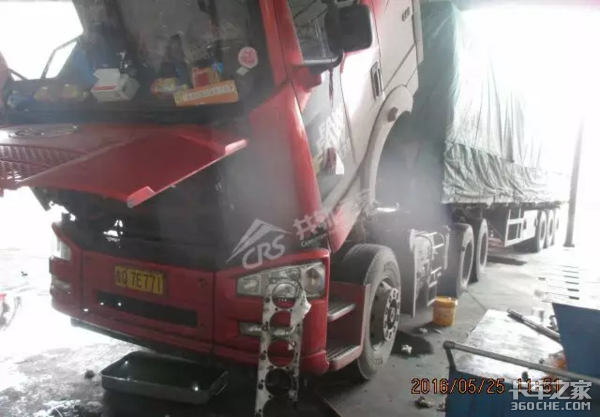 发动机水温高,竟是因为“鼻子”裂了!