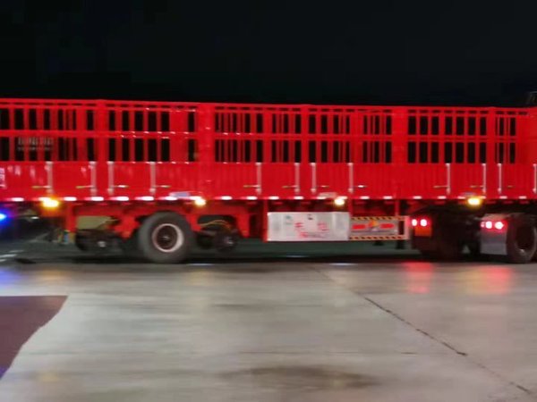 �Զ���&nbsp;Ϊ�ϸ���&nbsp;����˾��ж��4����