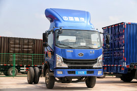 底盘强悍就是能拉得多，图解重汽豪曼先锋王