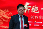 刘汉如:提补贴放路权助新能源重卡发展