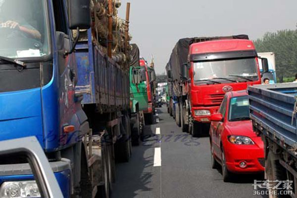 让人头疼的“挂靠”