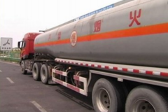 �ջ����Ƿ���װ�����ɽկ���������İ�