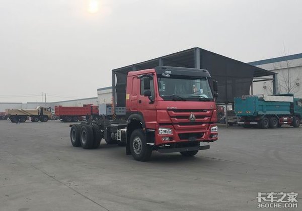 重汽出新车根本停不下来 自卸车配潍柴WP10、520马力燃气机!