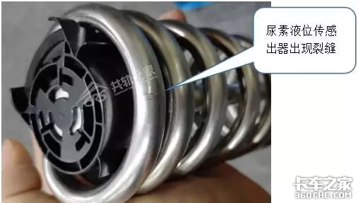 ȼ�ͽ�ˮ��ʴ����������ʵ�������й�