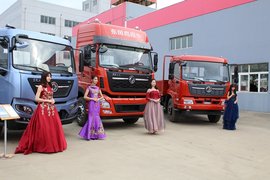 订车16台 东风新款天锦KR上市发布会江阴站