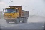 海港严查污染行为 终结渣土车“裸奔”