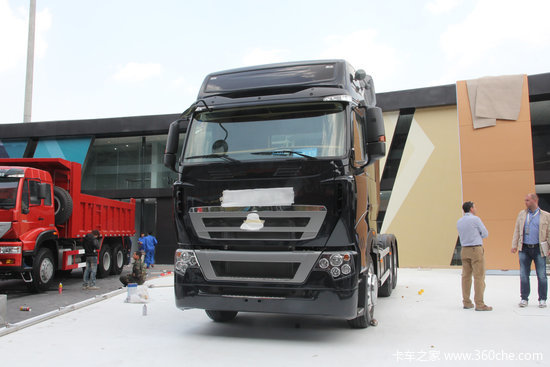 �Ϻ���չ̽�ࣺ����չ̨�����ױȵľ���