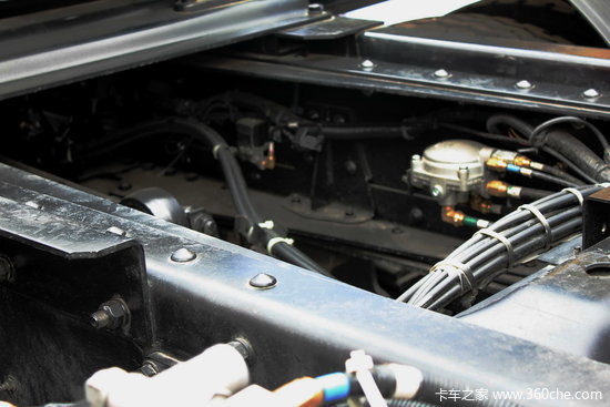 �ŵ�ʨǣ������̬����